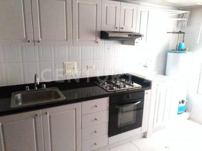 Apartamento en venta en Lagos De Cordoba, Bogotá · foto 8 de 20