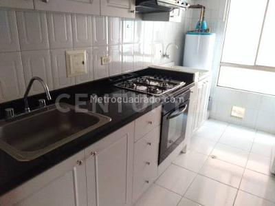 Apartamento en venta en Lagos De Cordoba, Bogotá · foto 9 de 20