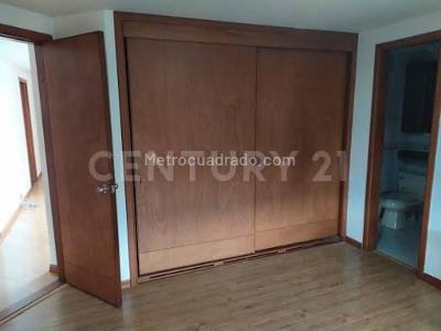 Apartamento en venta en Lagos De Cordoba, Bogotá · foto 15 de 20