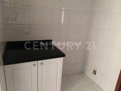 Apartamento en venta en Lagos De Cordoba, Bogotá · foto 18 de 20