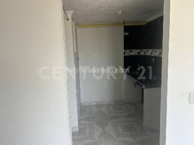 Apartamento de 3 alcobas en venta en Soacha, Soacha, 54 m² · foto 5 de 17