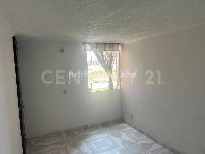 Apartamento de 3 alcobas en venta en Soacha, Soacha, 54 m² · foto 11 de 17