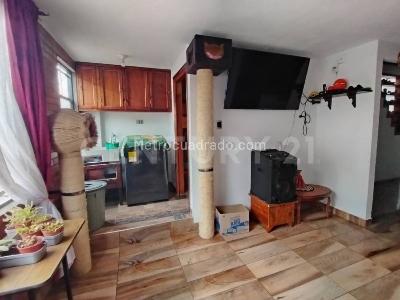 Casa en venta en La Cabaña, Mosquera · foto 4 de 17
