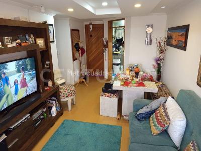 Apartamento de 3 alcobas en venta en Bella Suiza Alta, Bogotá, 63 m² · foto 3 de 15