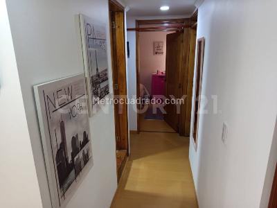 Apartamento de 3 alcobas en venta en Bella Suiza Alta, Bogotá, 63 m² · foto 8 de 15
