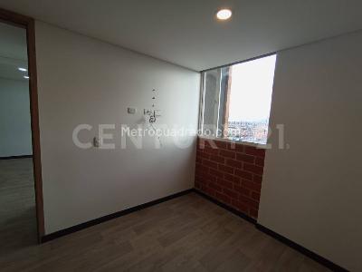 Apartamento en venta en El Vergel, Bogotá · foto 9 de 14