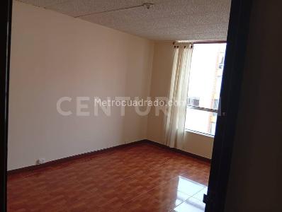 Apartamento de 4 alcobas en venta en El Cortijo, Bogotá, 73 m² · foto 3 de 20