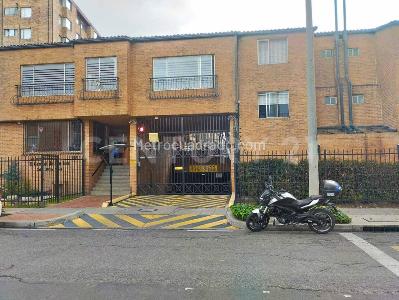 Casa de 4 alcobas en venta en Gratamira, Bogotá, 102 m² · foto 20 de 20