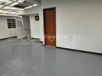 Casa de 5 alcobas en venta en La Estrada, Bogotá, 420 m² · foto 18 de 20