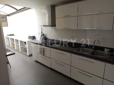 Casa de 2 alcobas en venta en San Jose De Bavaria, Bogotá, 500 m² · foto 8 de 19