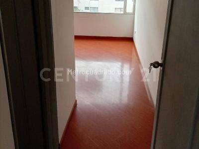 Apartamento en venta en Pontevedra, Bogotá · foto 9 de 18