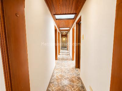 Apartamento de 3 alcobas en venta en San Felipe, Bogotá, 100 m² · foto 5 de 12