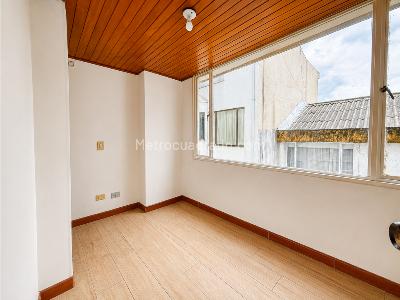 Apartamento de 3 alcobas en venta en San Felipe, Bogotá, 100 m² · foto 7 de 12