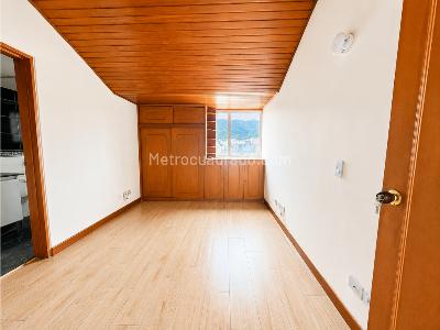 Apartamento de 3 alcobas en venta en San Felipe, Bogotá, 100 m² · foto 8 de 12