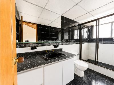 Apartamento de 3 alcobas en venta en San Felipe, Bogotá, 100 m² · foto 10 de 12