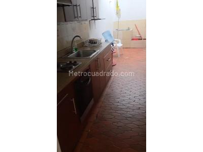 Casa de 3 alcobas en venta en Alhambra, Bogotá, 185 m² · foto 8 de 9