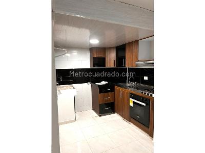 Apartamento de 2 alcobas en venta en El Poblado Ii, Cali, 50 m² · foto 3 de 15