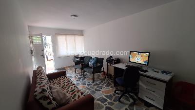 Casa en venta en Napoles, Cali · foto 9 de 12