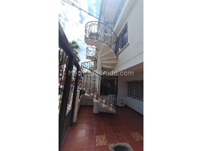 Casa de 5 alcobas en venta en Buenos Aires, Cali, 234 m² · foto 11 de 20