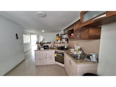 Casa de 5 alcobas en venta en Buenos Aires, Cali, 234 m² · foto 19 de 20