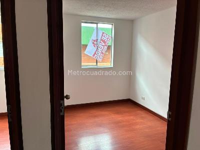 Apartamento en venta en Ciudad De Los Puertos, Mosquera · foto 12 de 20