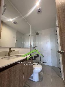 Apartamento de 2 alcobas en arriendo en Rionegro, Rionegro, 74 m² · foto 3 de 16