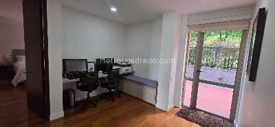 Apartamento en venta en Lindaraja, Bogotá · foto 9 de 19