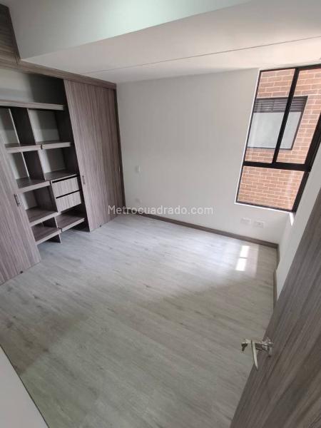 Stylish 2BR Apartment with Modern Kitchen in La Loma Del Indio - 5