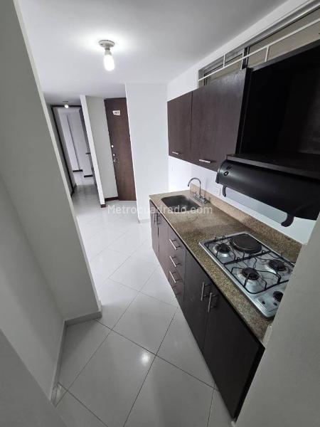 Functional 3BR Apartment in La Loma Del Indio - 3