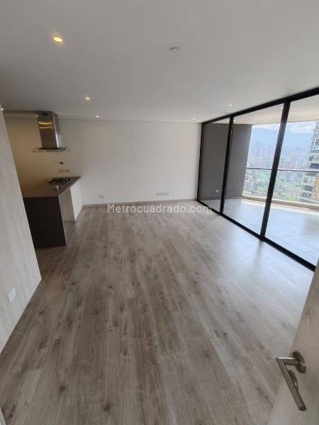2BR Apartment in Poblado Altos Delpoblado (79 m²)