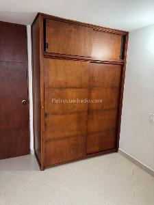 Apartamento de 3 alcobas en venta en El Poblado Loma Del Indio, Medellín, 58 m² · foto 3 de 16