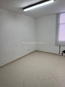 Apartamento de 3 alcobas en venta en El Poblado Loma Del Indio, Medellín, 58 m² · foto 7 de 16