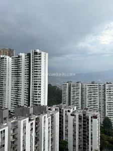 Apartamento de 3 alcobas en venta en El Poblado Loma Del Indio, Medellín, 58 m² · foto 14 de 16