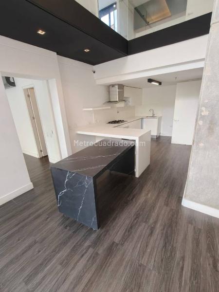Apartamento en Arriendo, Poblado Altos Del Poblado, Medellín - 5