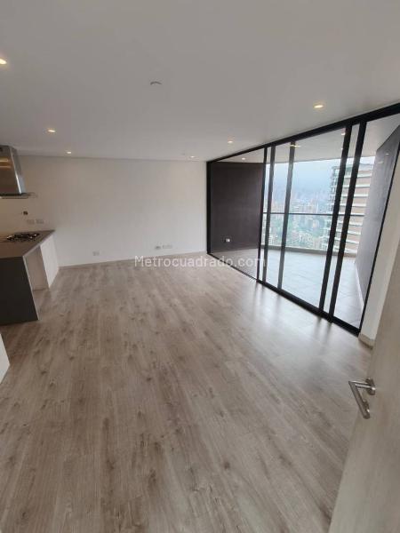 2BR Apartment in Poblado Altos Delpoblado (78 m²)