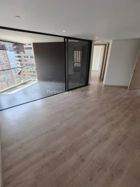 2BR Apartment in Poblado Altos Delpoblado (79 m²) - 3