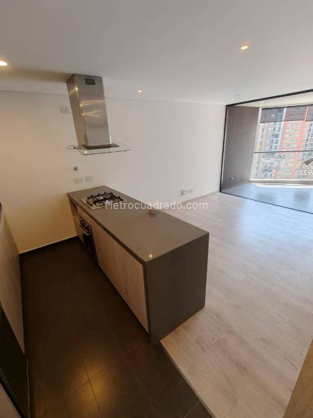 2BR Apartment in Poblado Altos Delpoblado (79 m²) - 4