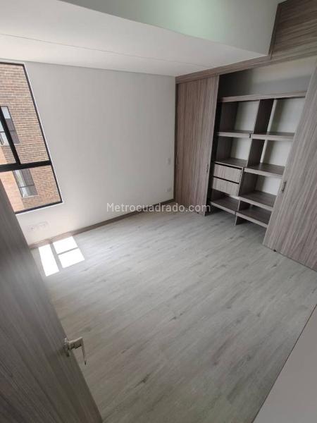 Functional 2BR Apartment with Balcony in La Loma Del Indio - 4