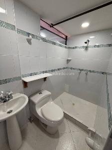 Apartamento de 2 alcobas en venta en El Poblado Loma Del Indio, Medellín, 55 m² · foto 7 de 15