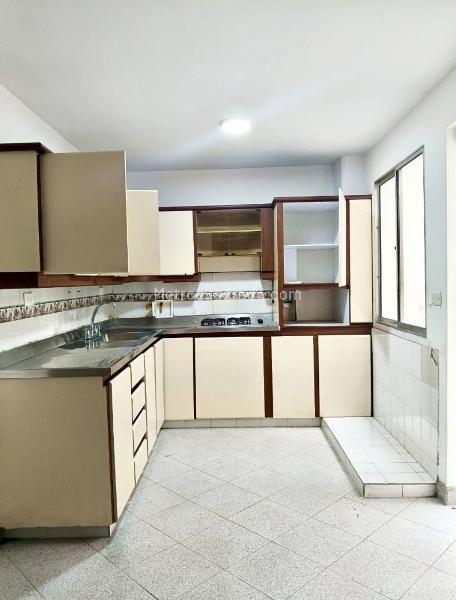 Commercial House in Belen for Rent - 2