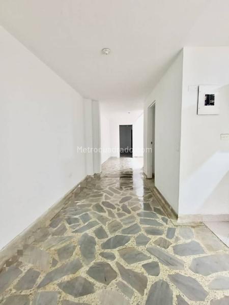 Commercial House in Belen for Rent - 7