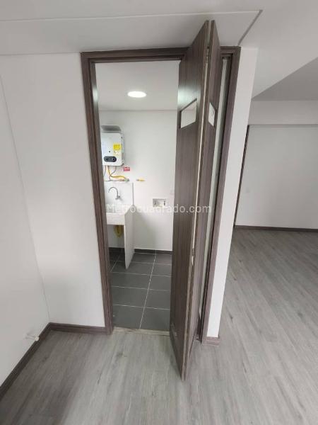 Functional 3BR Apartment in El Poblado Loma Del Indio - 5