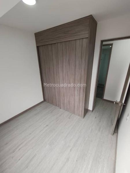 Functional 3BR Apartment in El Poblado Loma Del Indio - 9