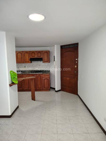 Functional 2BR Apartment in El Poblado - 2