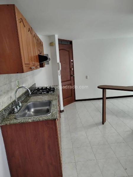 Functional 2BR Apartment in El Poblado - 3
