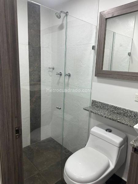 Comfortable 2BR Apartment in El Poblado - 9