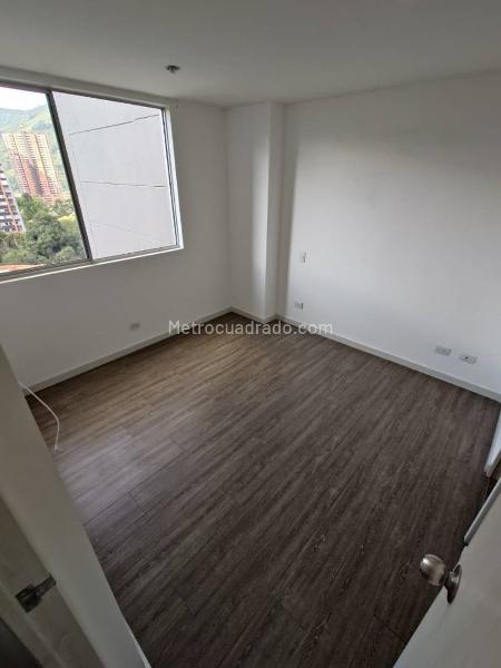 2BR Apartment in La Estrella (67 m²) - 3