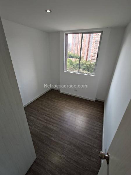 2BR Apartment in La Estrella (67 m²) - 5