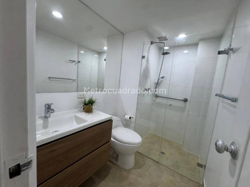 Apartamento Amplio de 3 Alcobas en Simon Bolivar - 7