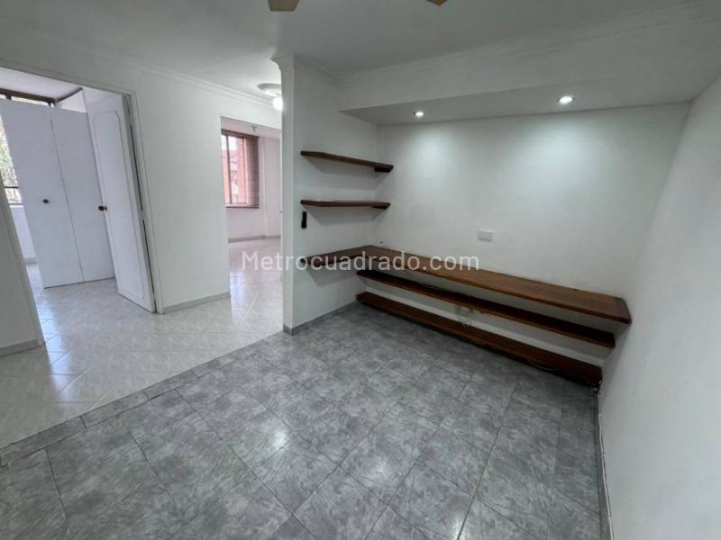 Apartamento Amplio de 3 Alcobas en Simon Bolivar - 8